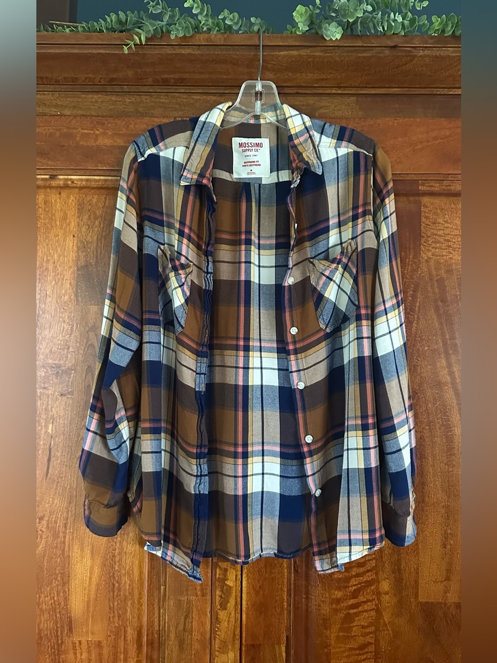 Mossimo Supply Co. Plaid Button-Up Shirt in Brown, Navy & Cream